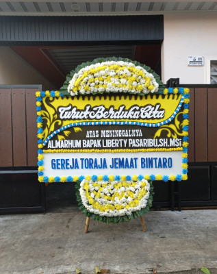 Papan Bunga Duka di Sambongjaya